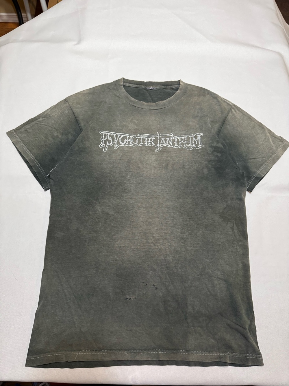 Men's Distressed Green Graphic Tee